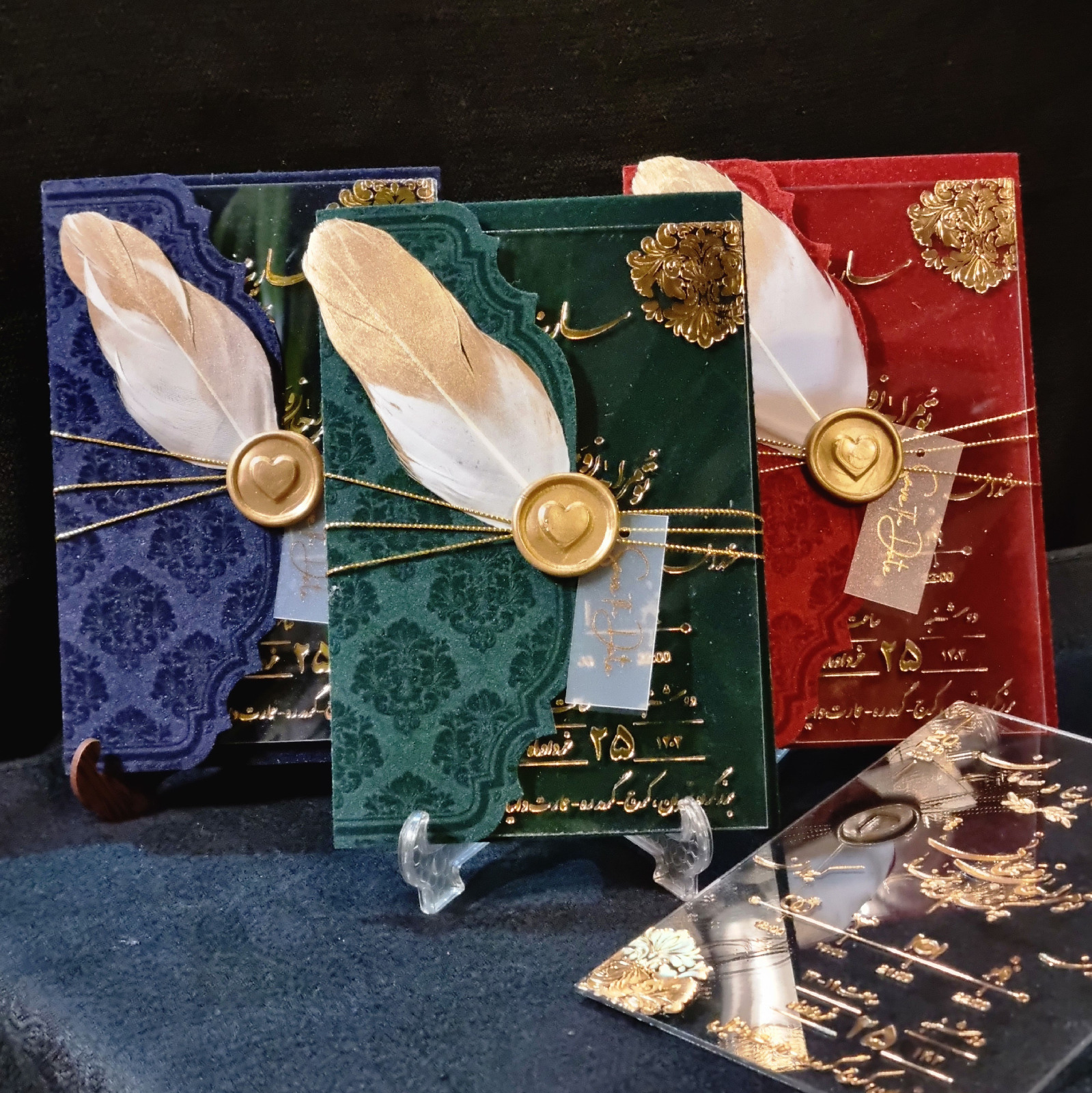 کارت عروسی طلقی کد 600 پردار در رنگهای متنوع